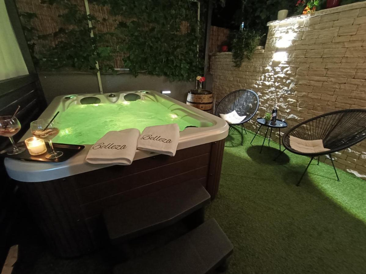 Apartment Belleza With Private Jacuzzi ซาดาร์ ภายนอก รูปภาพ